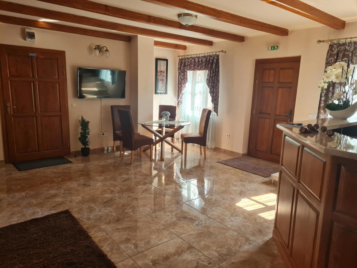 Toroes Panzio Bed & Breakfast Szabolcs Luaran gambar