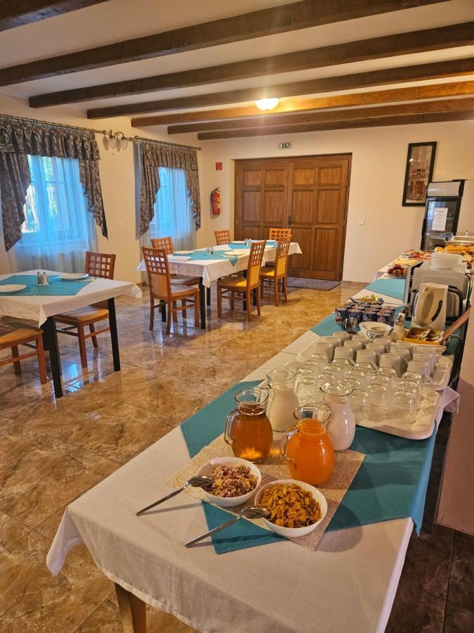 Toroes Panzio Bed & Breakfast Szabolcs Luaran gambar